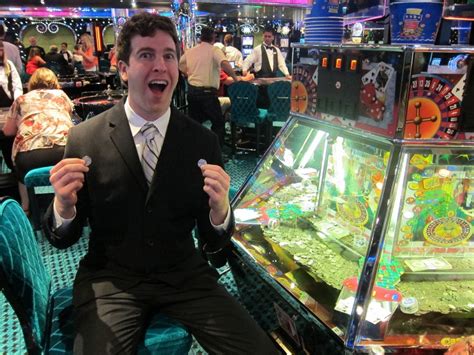 What are the odds of winning in quarter pusher casino .